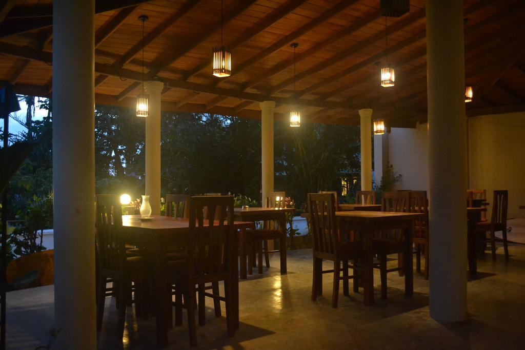 Surf Lanka Hotel Matara Kültér fotó