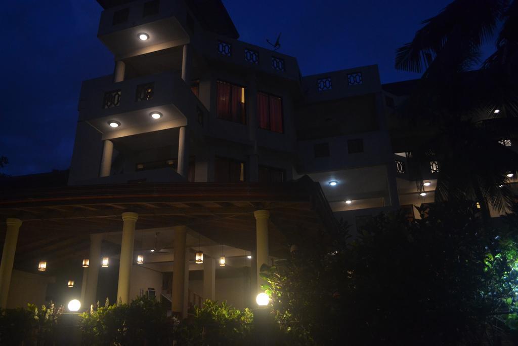 Surf Lanka Hotel Matara Kültér fotó